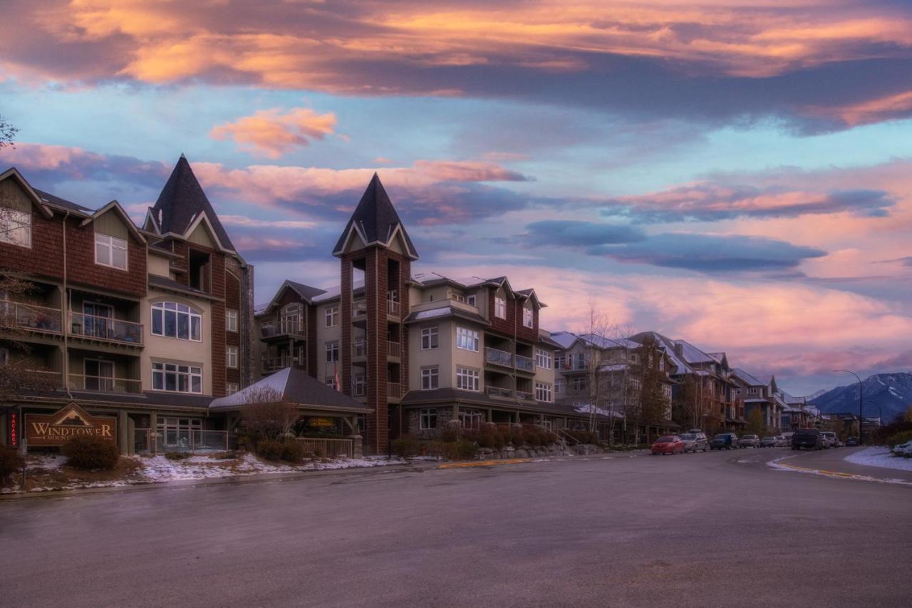 Windtower Lodge - Canmore Exterior foto